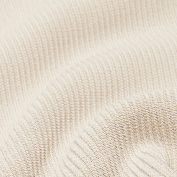 Aritzia Babaton Matte Pearl Sculpt Knit Criss Cross Halter Ribbed Tank Top - Picture 7 of 10